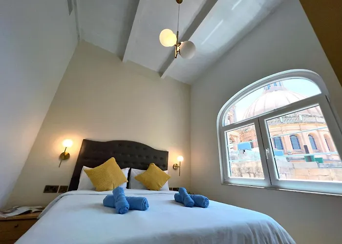 King\'S Penthouse With Sea View Terraces