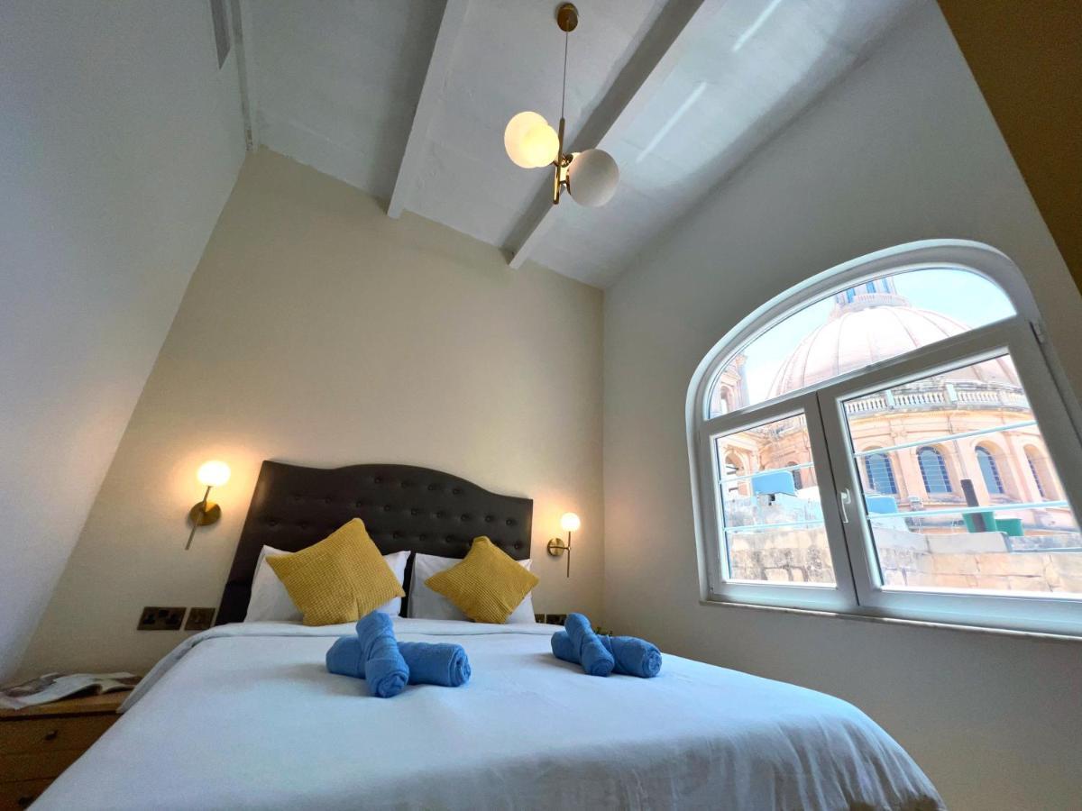 King's Penthouse With Sea View Terraces Apartment