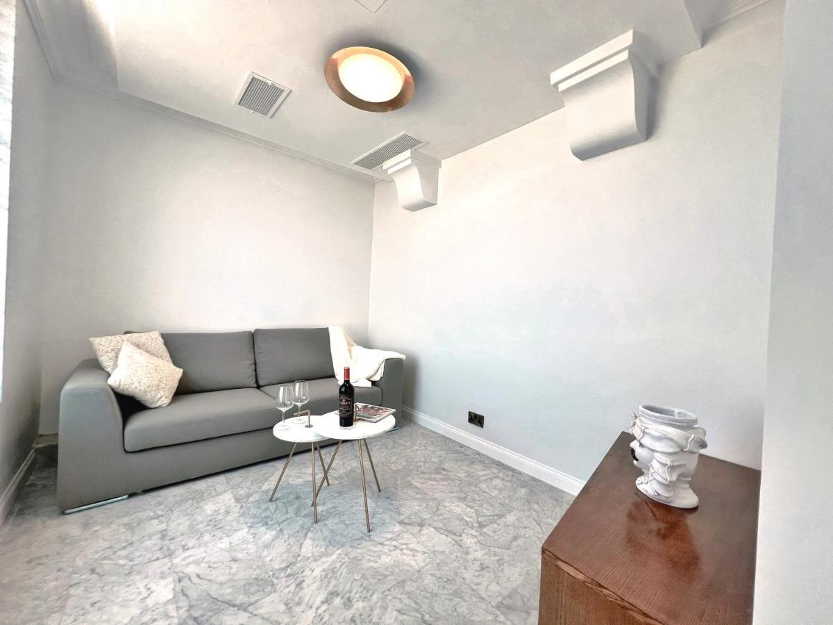 King's Penthouse With Sea View Terraces Apartment *