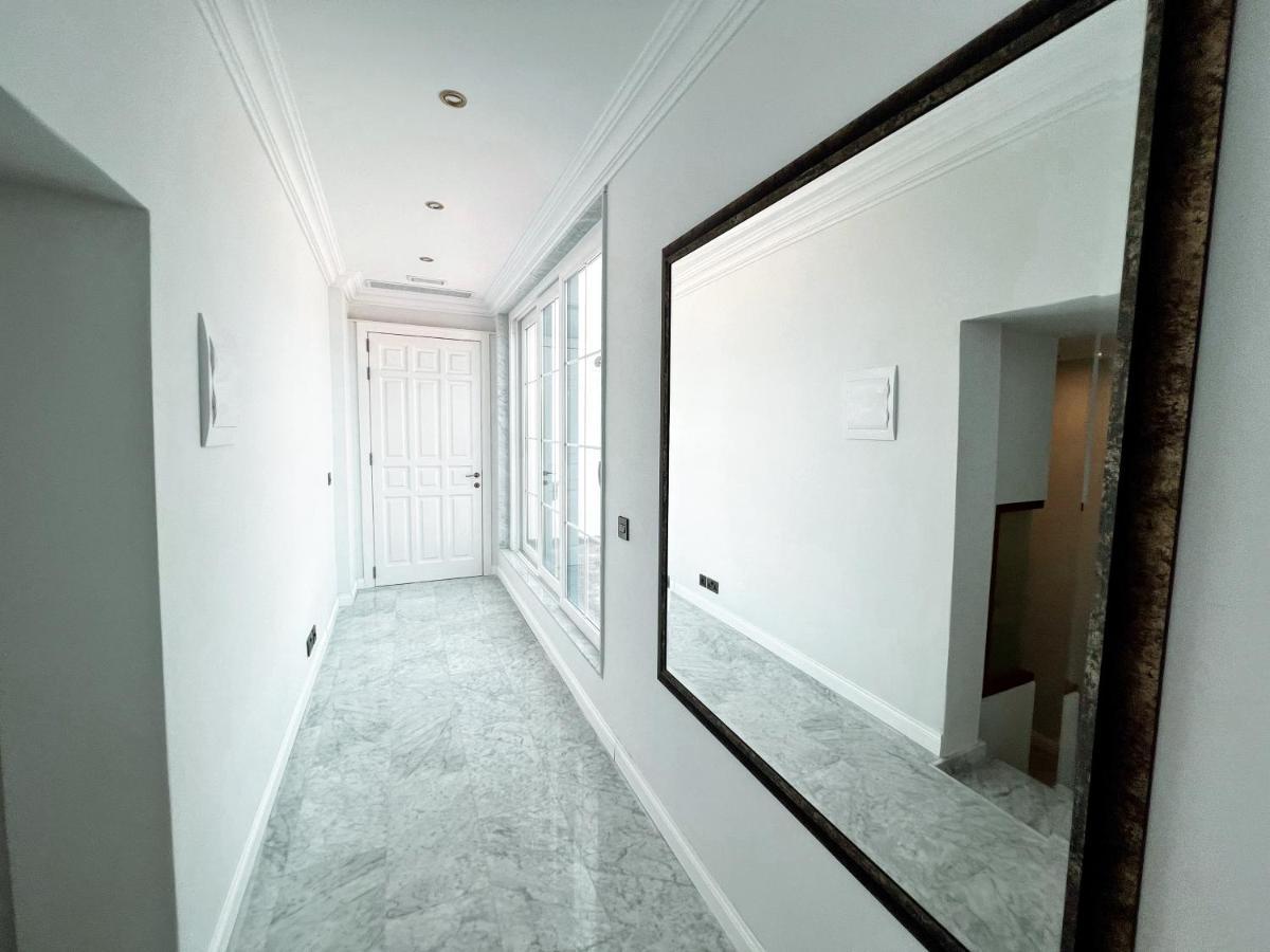 King's Penthouse With Sea View Terraces *