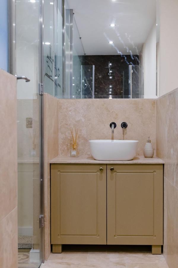 King's Penthouse With Sea View Terraces Valletta